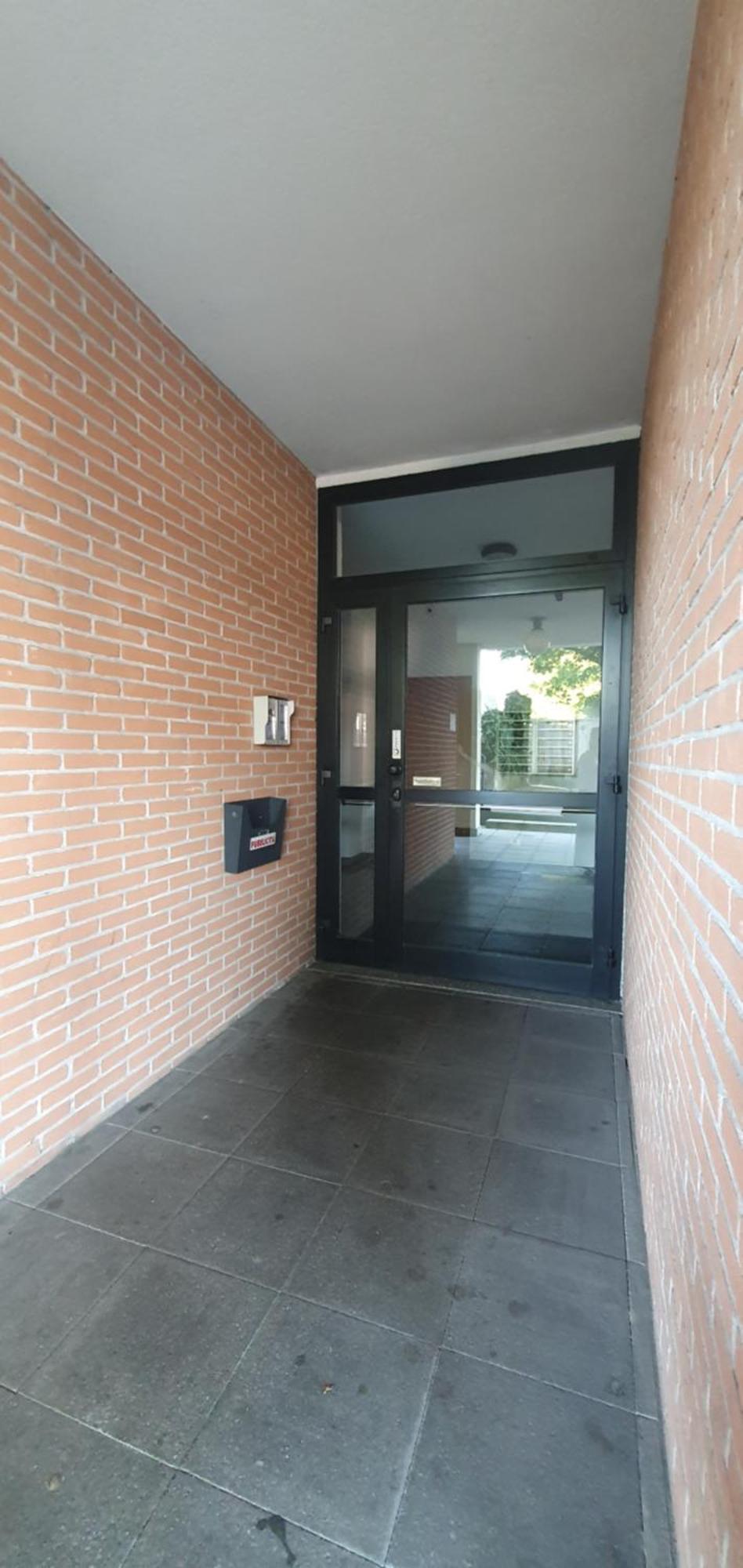 Casa Vacanze Matilde Gavirate Esterno foto